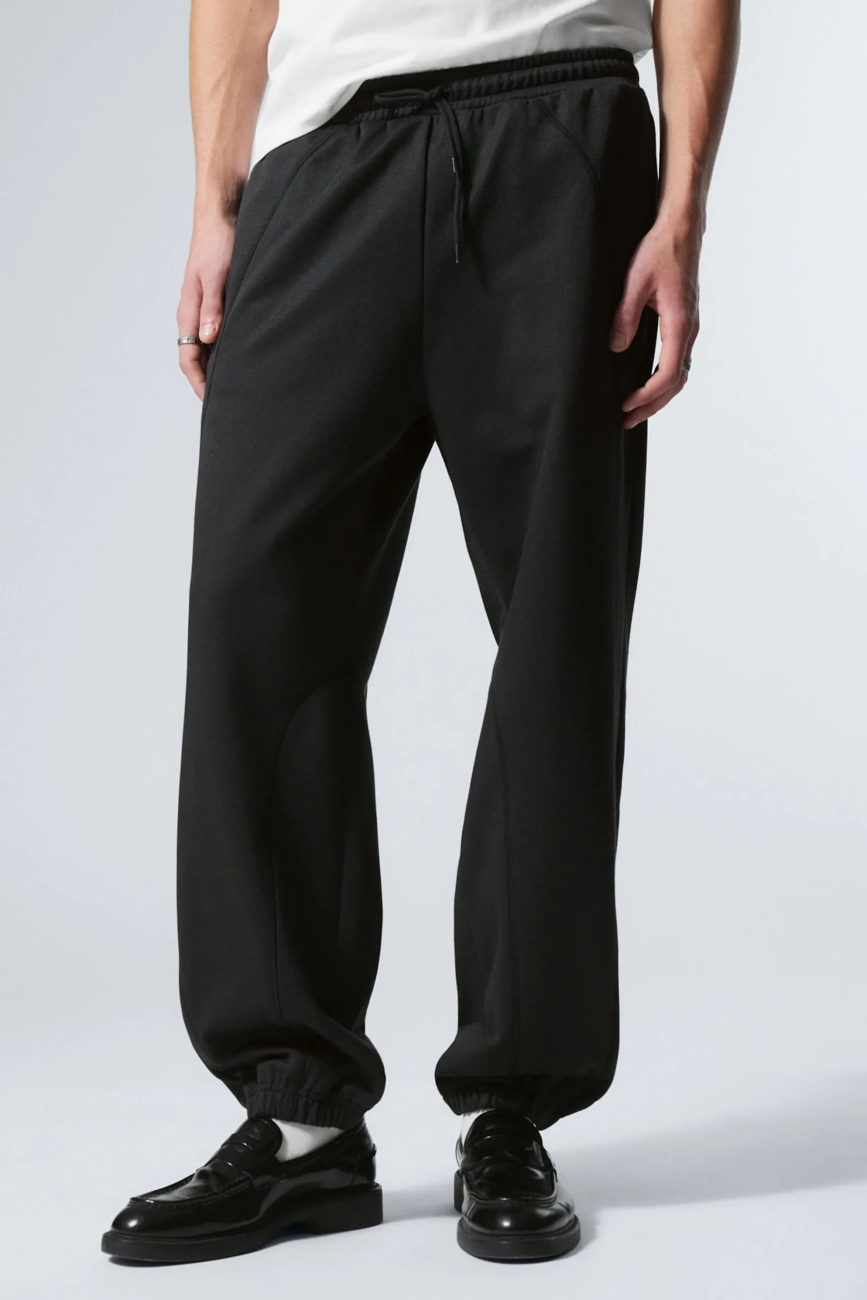 Weekday WARM UP STRAIGHT FIT SWEATPANTS black New