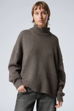 Weekday WOOL TURTLENECK SWEATER dark mole Hot